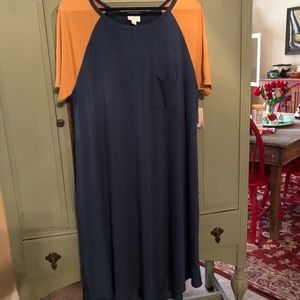 SOLD.....NWT LULAROE Carly Dress XXL 2XL